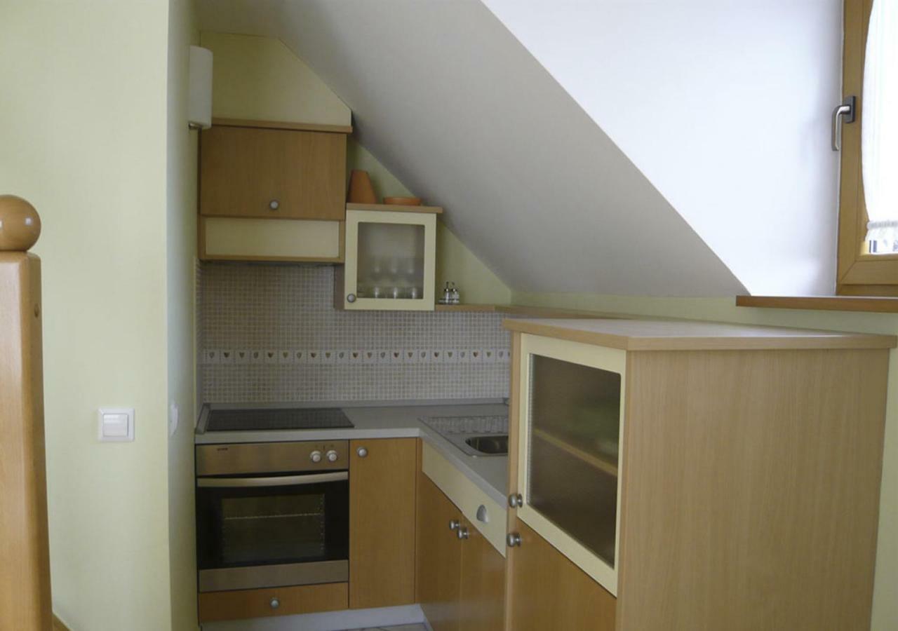 קמניק Apartmaji Hribar Pr'Ostank מראה חיצוני תמונה